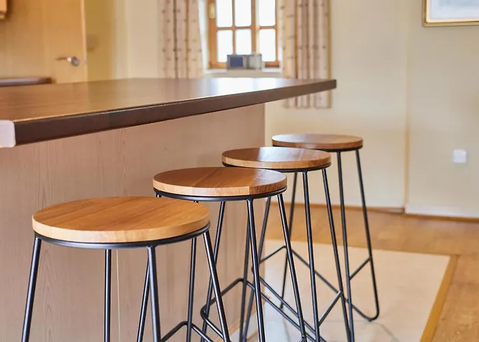 Host & - Widger Mews